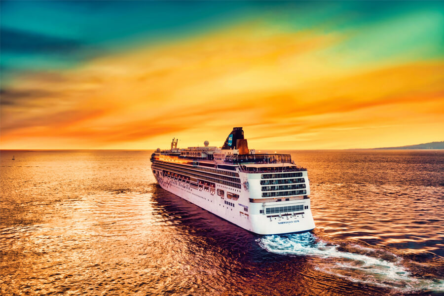 Cruise Ship
